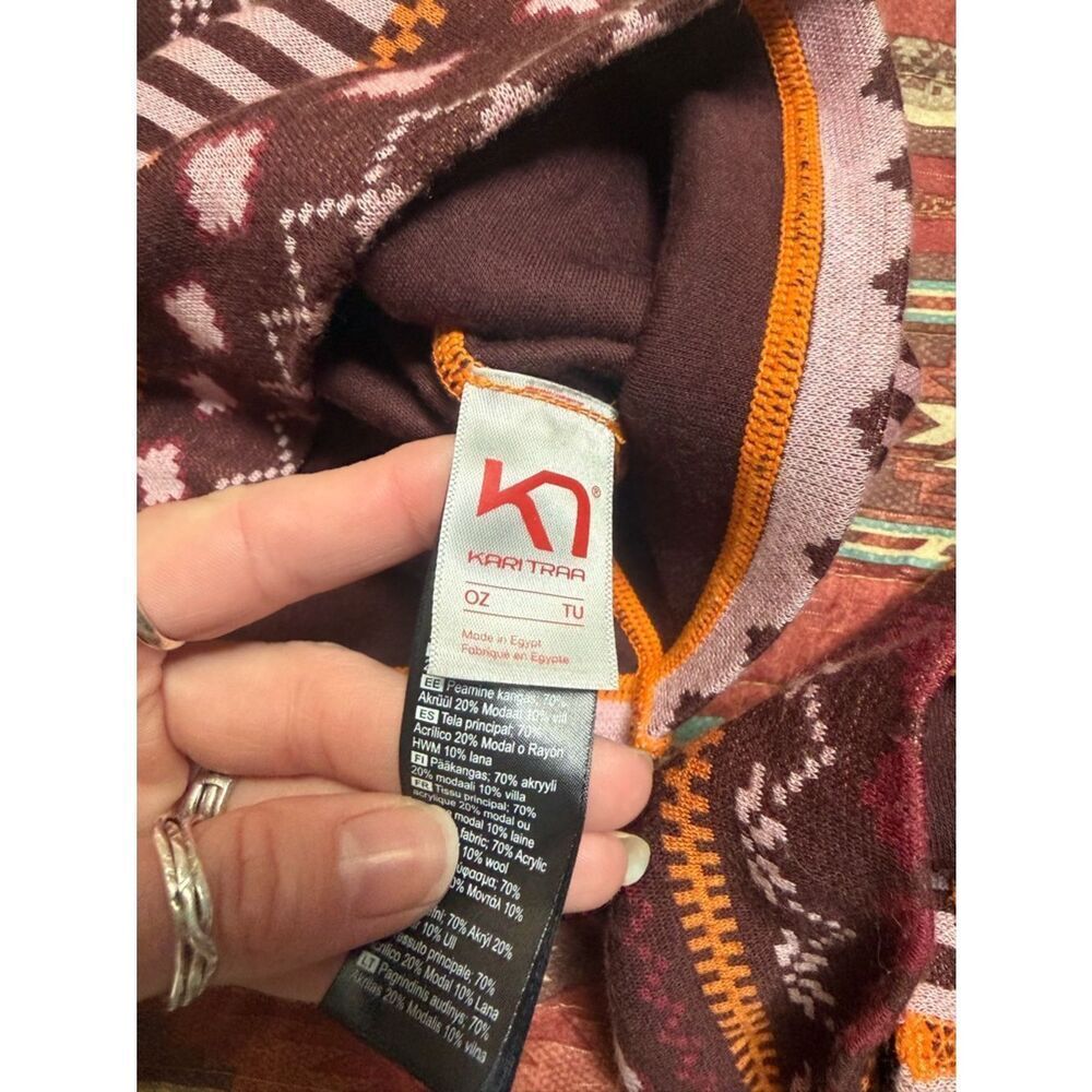 Kari Traa Maroon Beanie & Neck Warmer Set - Picture 6 of 7